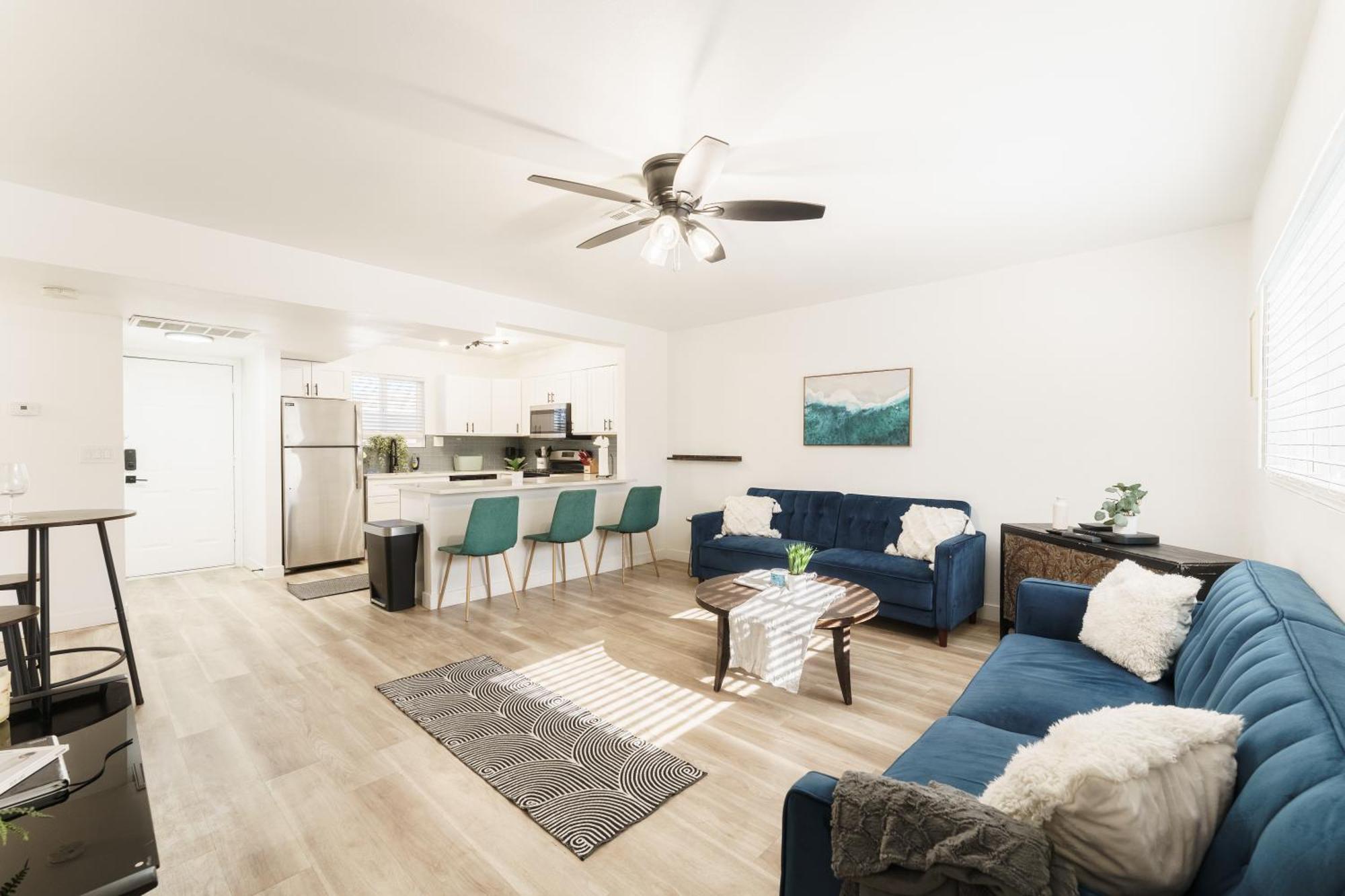 1 Bedroom W Private Patio Scottsdale