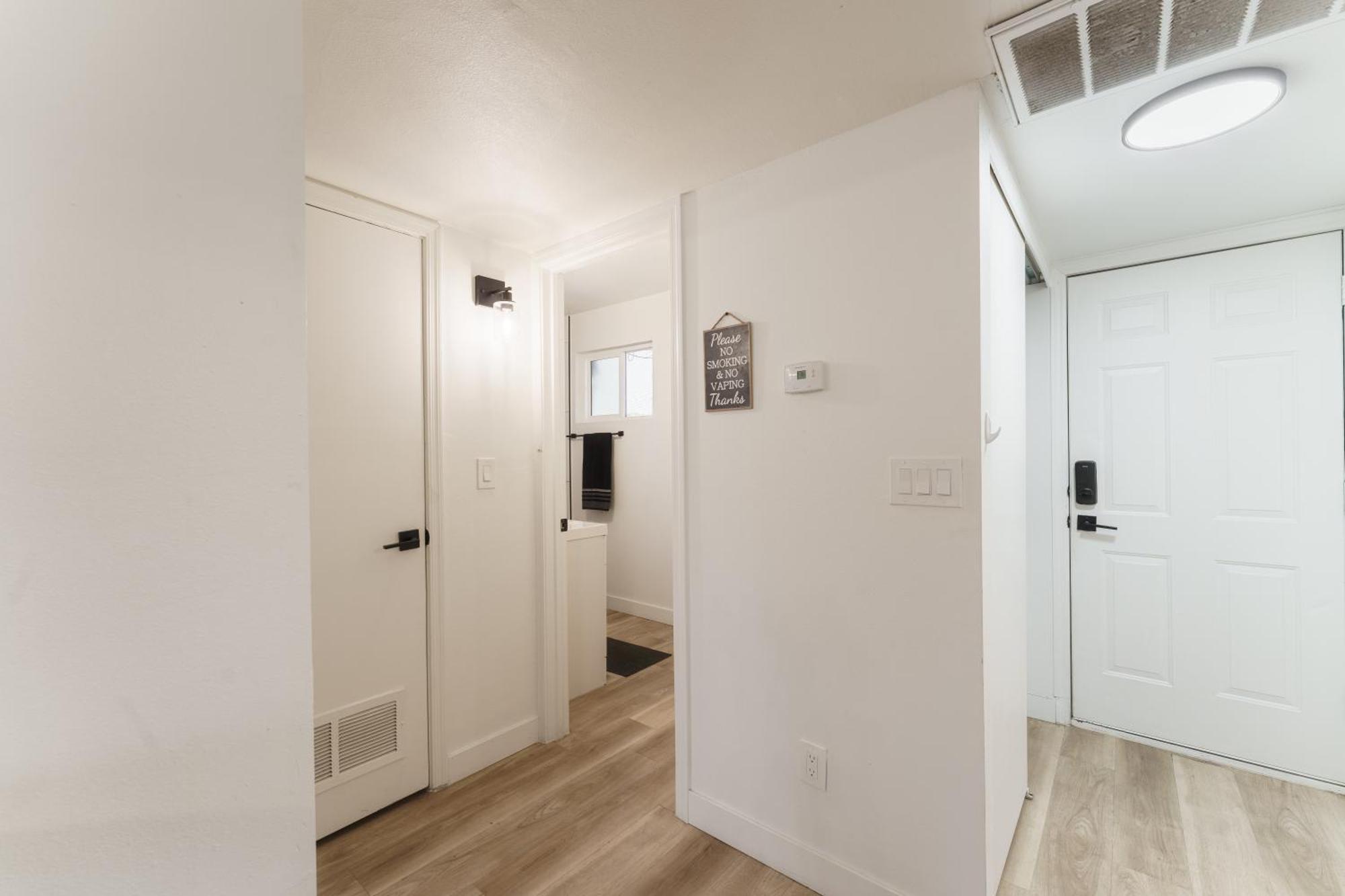 Apartment 1 Bedroom W Private Patio Scottsdale